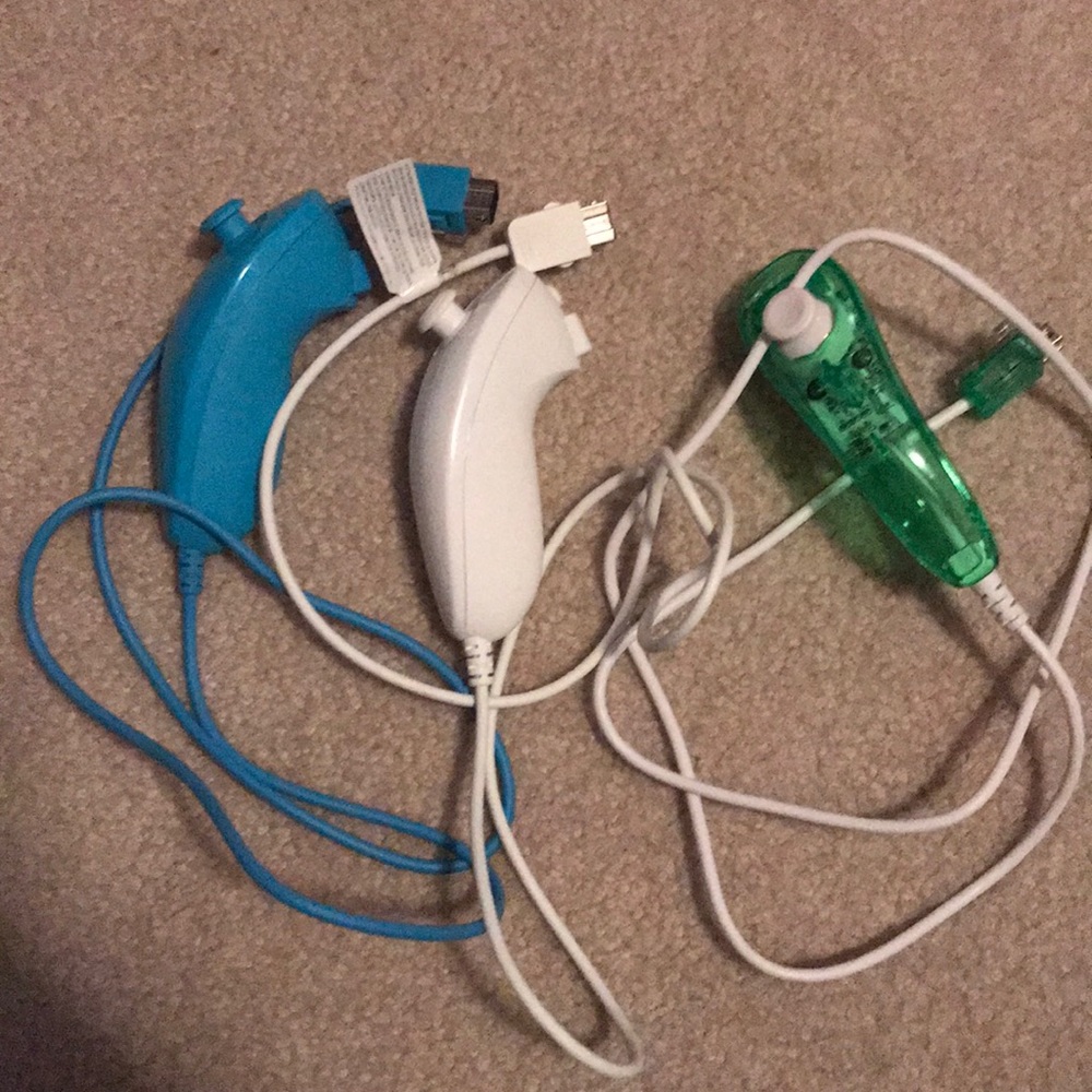 Wii controllers